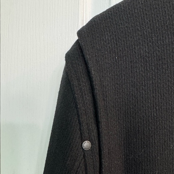 Buffalo Brand Men’s Coat (L) - Picture 3 of 3